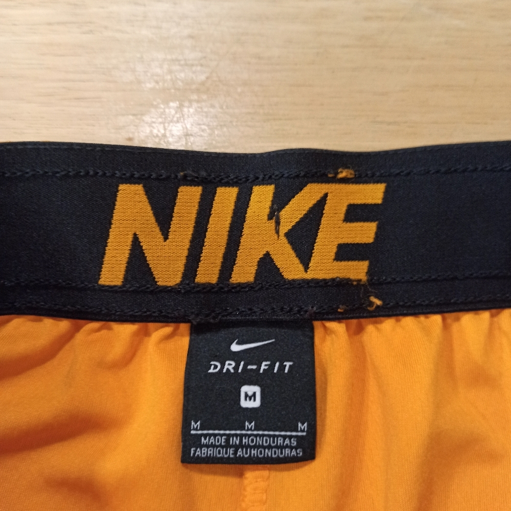 NIKE MEN'S TEAM DRI FIT FLEX WOVEN SHORT (WITH POCKETS) medium - Picture 8 of 15